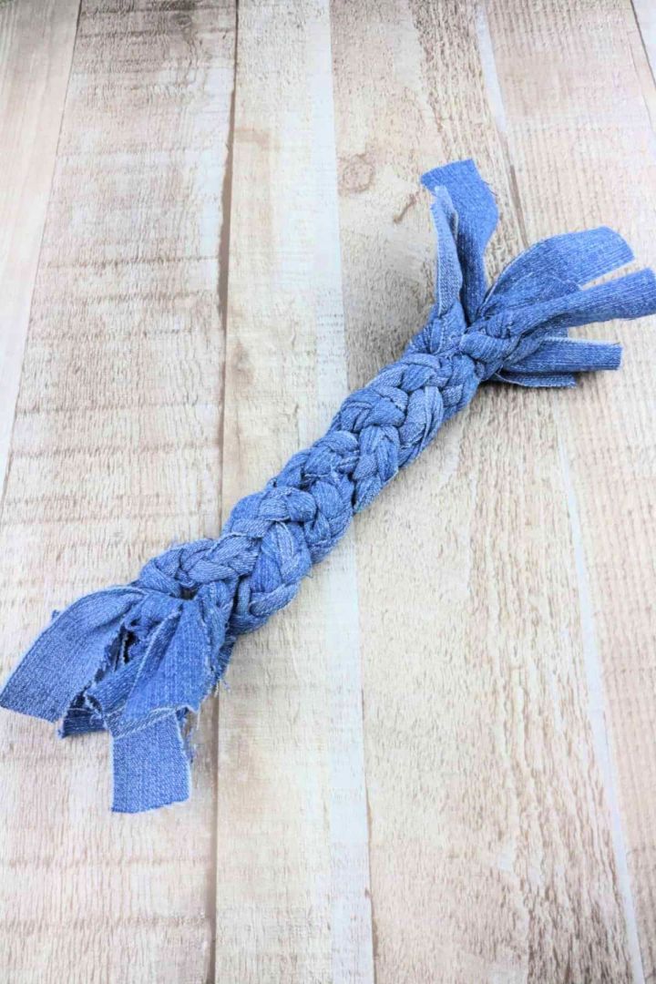 DIY Dog Toy Using Old Jeans