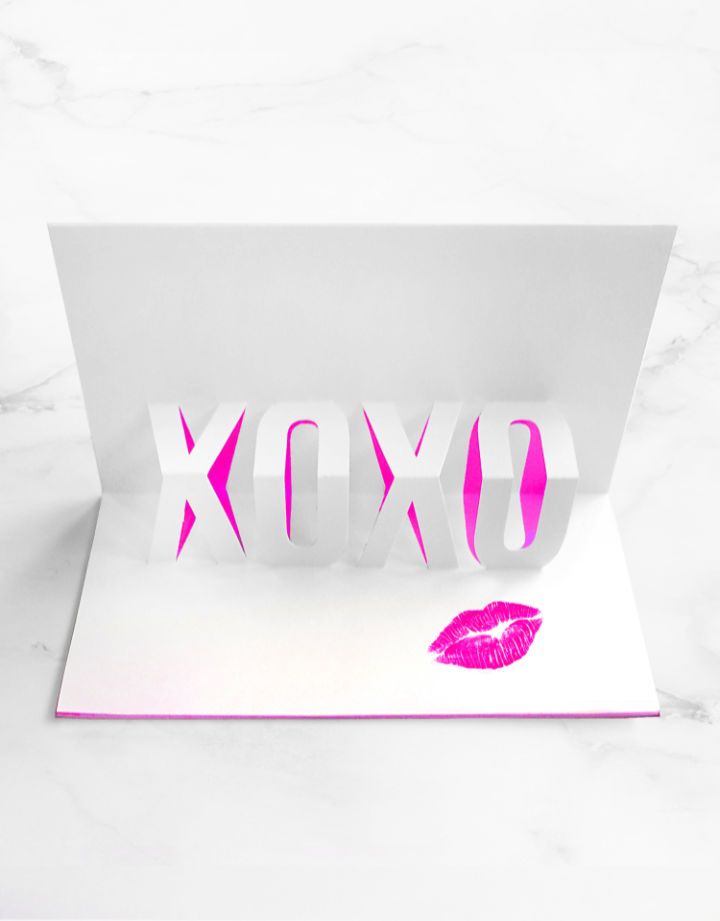 Easy Xoxo Pop Up Card